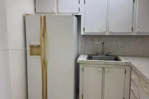 16751 NE 9th Ave, North Miami Beach, FL 33162 - Photo 3