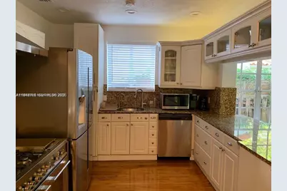331 SW 19th Rd, Miami, FL 33129 - Photo 29