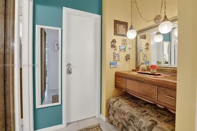 322 Buchanan St #1108, Hollywood, FL 33019 - Photo 25