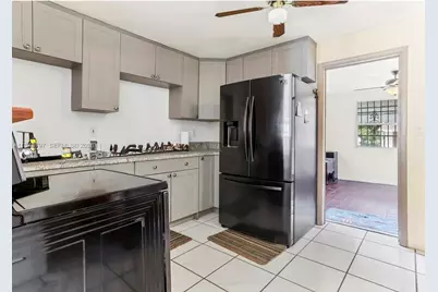 1311 SW 33rd Ter, Fort Lauderdale, FL 33312 - Photo 3