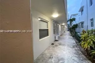 919 Michigan Ave, Miami Beach, FL 33139 - Photo 13