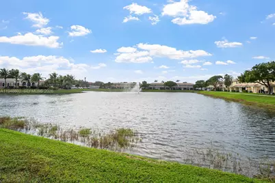 5951 Royal Way, Tamarac, FL 33321 - Photo 23