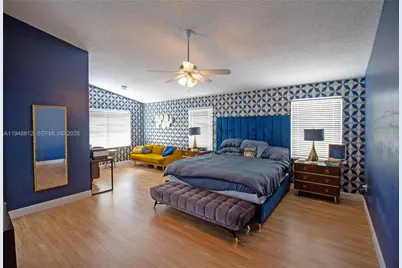 15826 NW 11th St, Pembroke Pines, FL 33028 - Photo 9