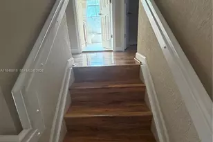 20715 NE 10th Ct, Miami, FL 33179 - Photo 27