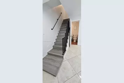 120 SW 108th Ave #I1, Sweetwater, FL 33174 - Photo 9