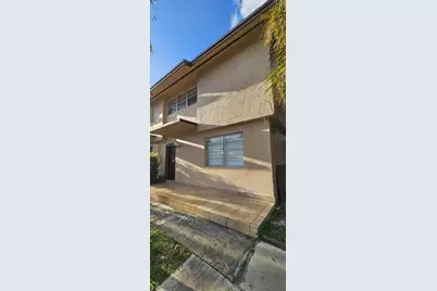 120 SW 108th Ave #I1, Sweetwater, FL 33174 - Photo 1