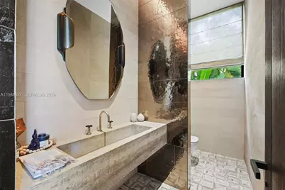 132 Paloma Dr, Coral Gables, FL 33143 - Photo 59