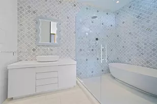 132 Paloma Dr, Coral Gables, FL 33143 - Photo 49