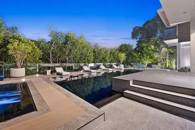 132 Paloma Dr, Coral Gables, FL 33143 - Photo 73