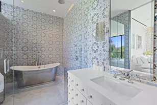 132 Paloma Dr, Coral Gables, FL 33143 - Photo 45