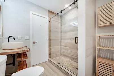 11416 SW 110th Ln, Miami, FL 33176 - Photo 13