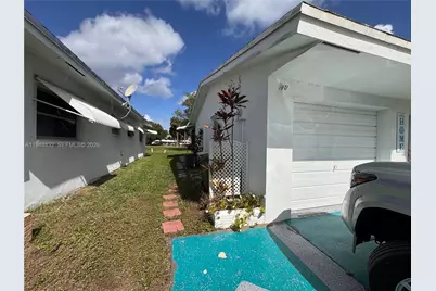 4705 NW 44th Ct, Tamarac, FL 33319 - Photo 3