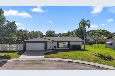 1720 SW 13th St, Boca Raton, FL 33486 - Photo 1