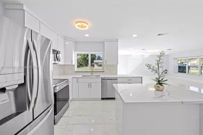 1720 SW 13th St, Boca Raton, FL 33486 - Photo 11