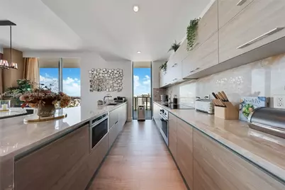 1300 S Miami Ave #PH5110, Miami, FL 33130 - Photo 3