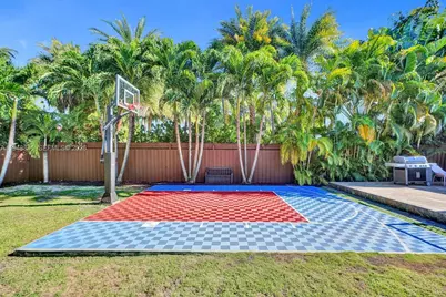 3757 Prairie Ave, Miami Beach, FL 33140 - Photo 17