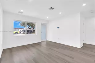 2310 NW 155th St, Miami Gardens, FL 33054 - Photo 9