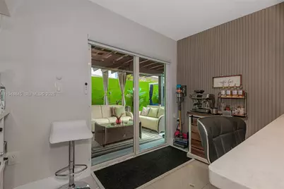 22173 SW 98th Ct, Cutler Bay, FL 33190 - Photo 19