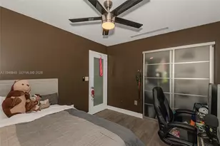 22173 SW 98th Ct, Cutler Bay, FL 33190 - Photo 3