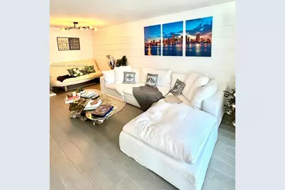 2655 Collins Ave #1003, Miami Beach, FL 33140 - Photo 7