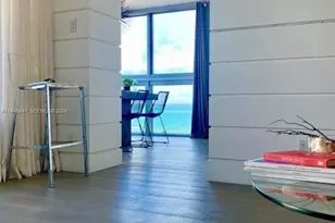 2655 Collins Ave, Miami Beach, FL 33140 - Photo 11