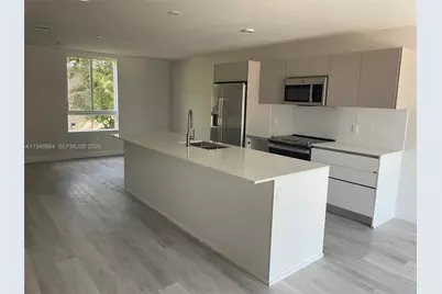 2555 NE 193rd St #2220, Miami, FL 33180 - Photo 1
