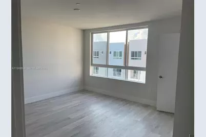 2555 NE 193rd St #2220, Miami, FL 33180 - Photo 9