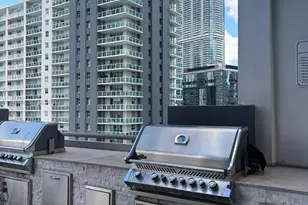 60 SW 13th St, Miami, FL 33130 - Photo 23