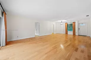 8525 SW 100th Ave, Miami, FL 33173 - Photo 5