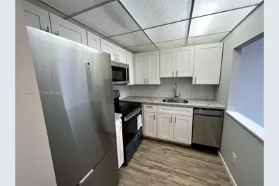 210 172nd St #234, Sunny Isles Beach, FL 33160 - Photo 5