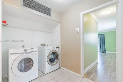 510 NW 97th Ave, Plantation, FL 33324 - Photo 13