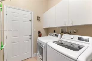 16310 Sapphire Dr, Weston, FL 33331 - Photo 29