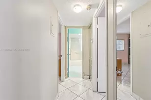 319 NE 14th Ave, Hallandale Beach, FL 33009 - Photo 21