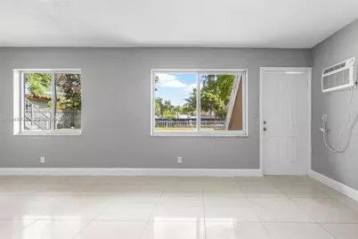 620 SW 7th St #1-7, Pompano Beach, FL 33060 - Photo 7