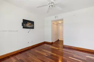 2000 N Bayshore Dr, Miami, FL 33137 - Photo 33