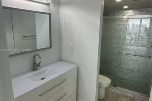 555 NE 15th St, Miami, FL 33132 - Photo 15