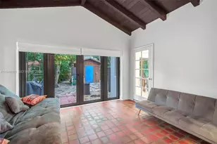 870 NE 82nd St, Miami, FL 33138 - Photo 5