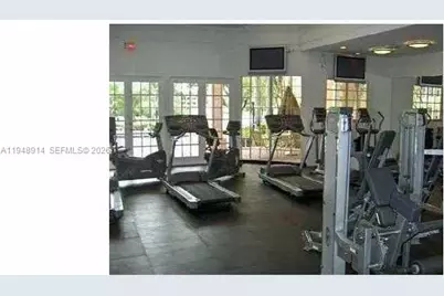 2851 N Oakland Forest Dr #110, Oakland Park, FL 33309 - Photo 19