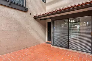 10047 Costa Del Sol Blvd, Doral, FL 33178 - Photo 7