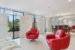 10047 Costa Del Sol Blvd, Doral, FL 33178 - Photo 9