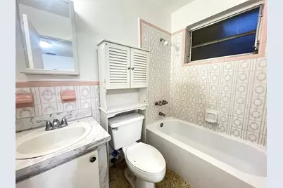 2762 SW 21st St #-, Miami, FL 33145 - Photo 9