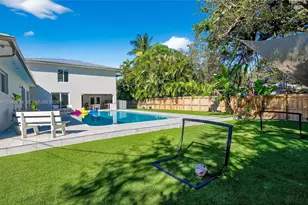 831 NE 109th St, Biscayne Park, FL 33161 - Photo 19