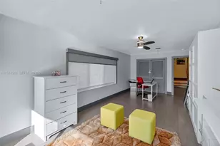 831 NE 109th St, Biscayne Park, FL 33161 - Photo 37