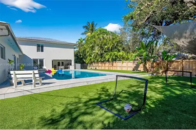 831 NE 109th St, Biscayne Park, FL 33161 - Photo 3