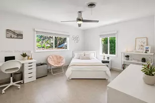 831 NE 109th St, Biscayne Park, FL 33161 - Photo 41