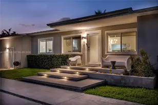 831 NE 109th St, Biscayne Park, FL 33161 - Photo 5