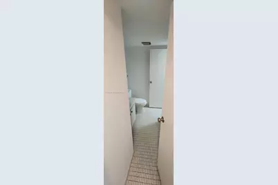 20379 W Country Club Dr #135, Aventura, FL 33180 - Photo 3