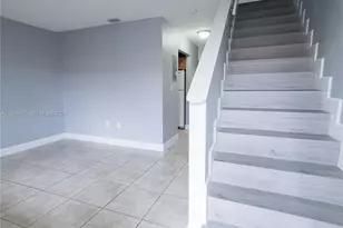 1519 W 42nd Pl, Hialeah, FL 33012 - Photo 3