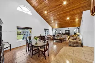 10720 SW 142nd Ave, Miami, FL 33186 - Photo 15