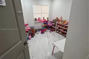 4957 Tradewinds Ter, Dania Beach, FL 33312 - Photo 19